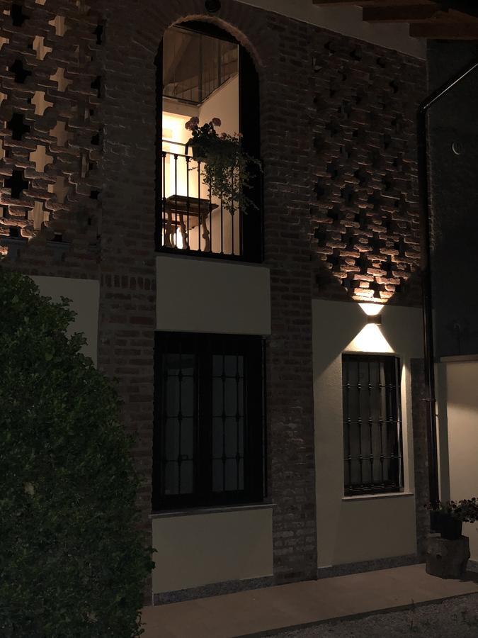 L'Ago Nel Pagliaio Turbigo Exterior foto