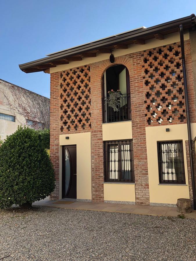 L'Ago Nel Pagliaio Turbigo Exterior foto